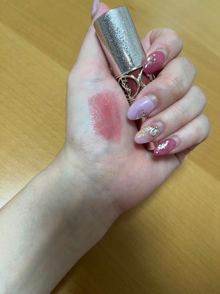 ルージュ ヴォリュプテ シャイン/YVES SAINT LAURENT BEAUTE/口紅を使ったクチコミ(2枚目)