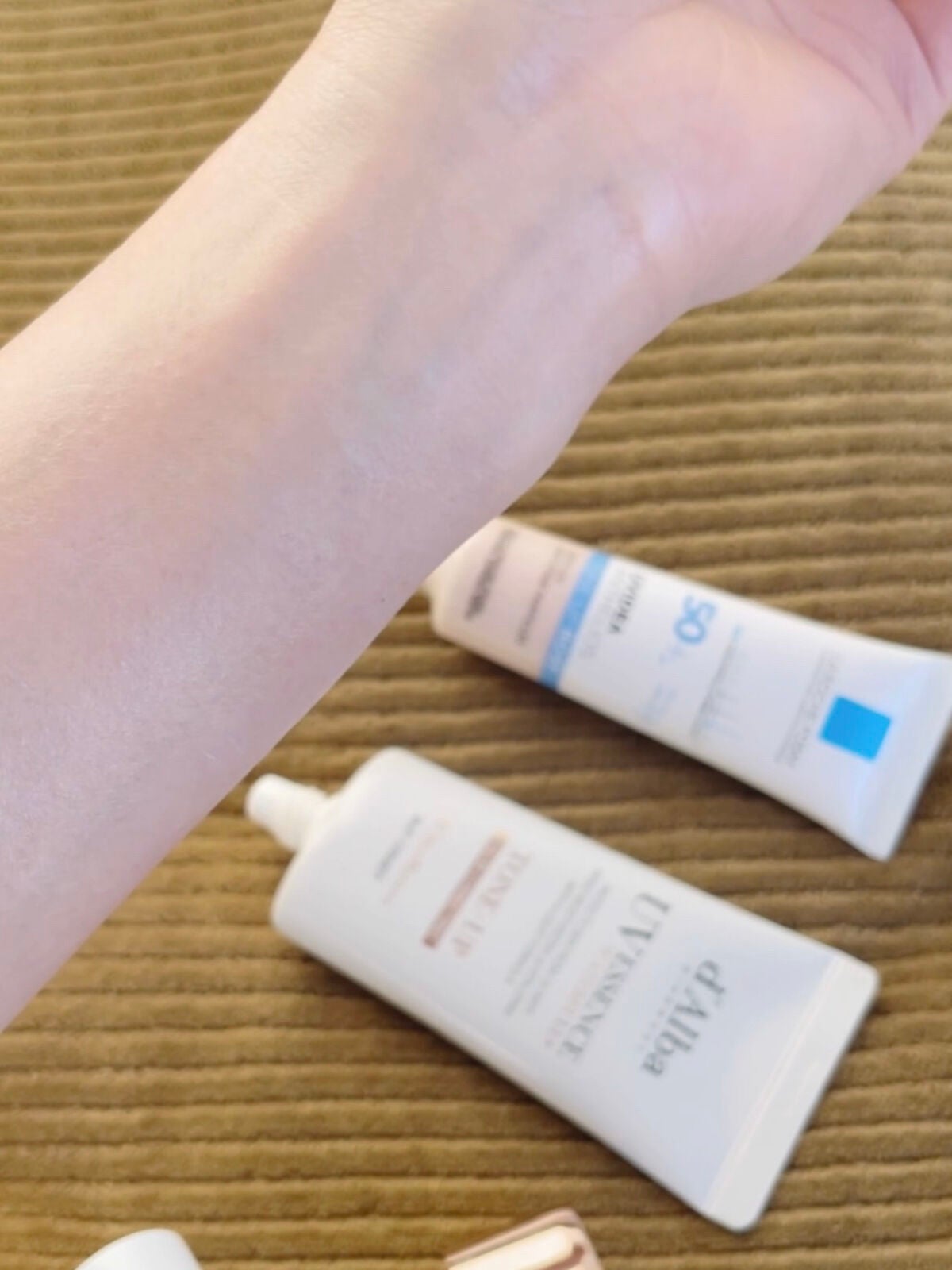 UVイデア XL プロテクショントーンアップ ローズ/ラ ロッシュ ポゼ/日焼け止めクリームを使ったクチコミ(4枚目)