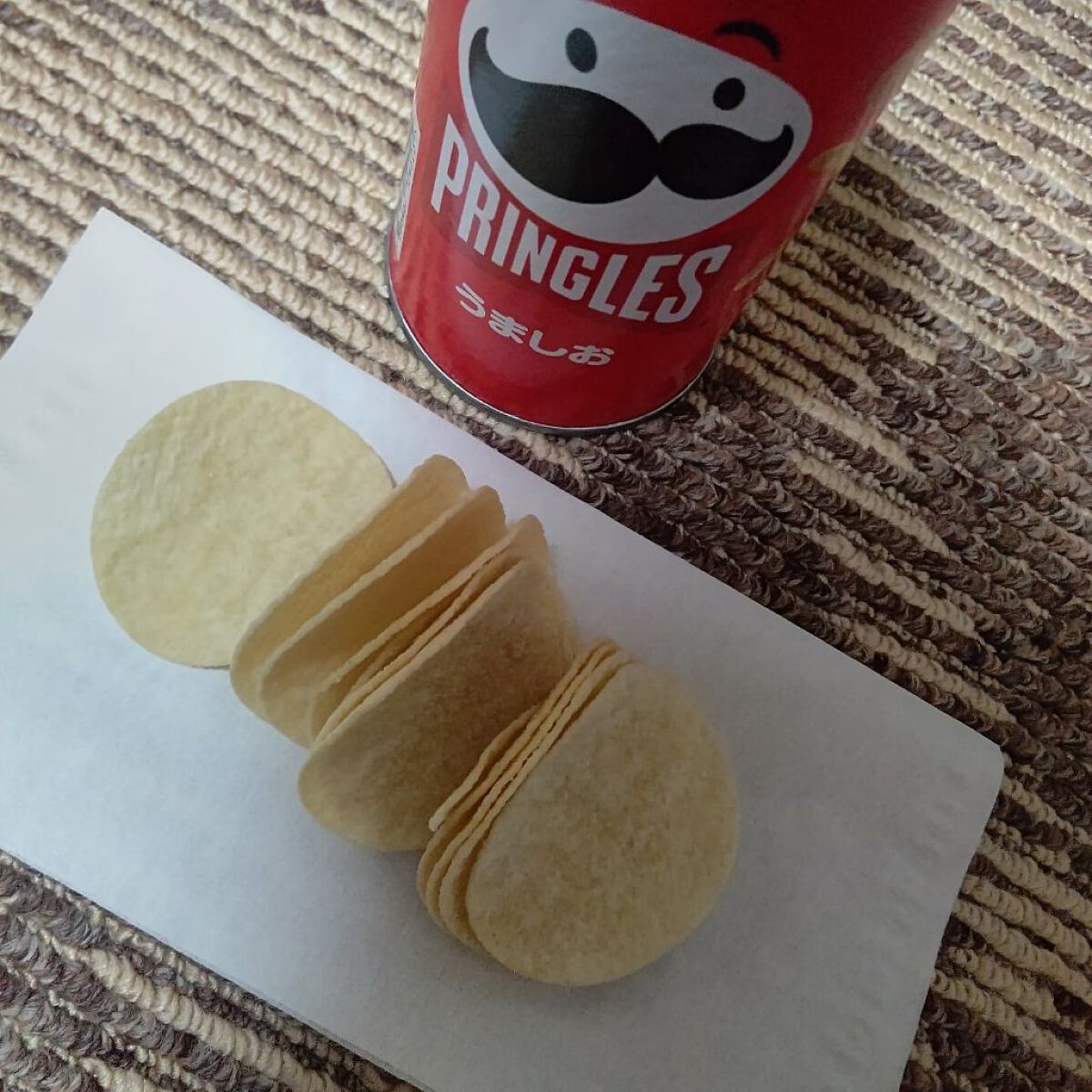 プリングルズうましお/プリングルズ/食品を使ったクチコミ（2枚目）