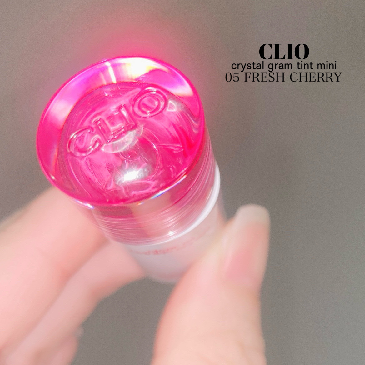 クリスタル グラム ティント 05 フレッシュチェリー(FRESH CHERRY)/CLIO/リップティントを使ったクチコミ（2枚目）