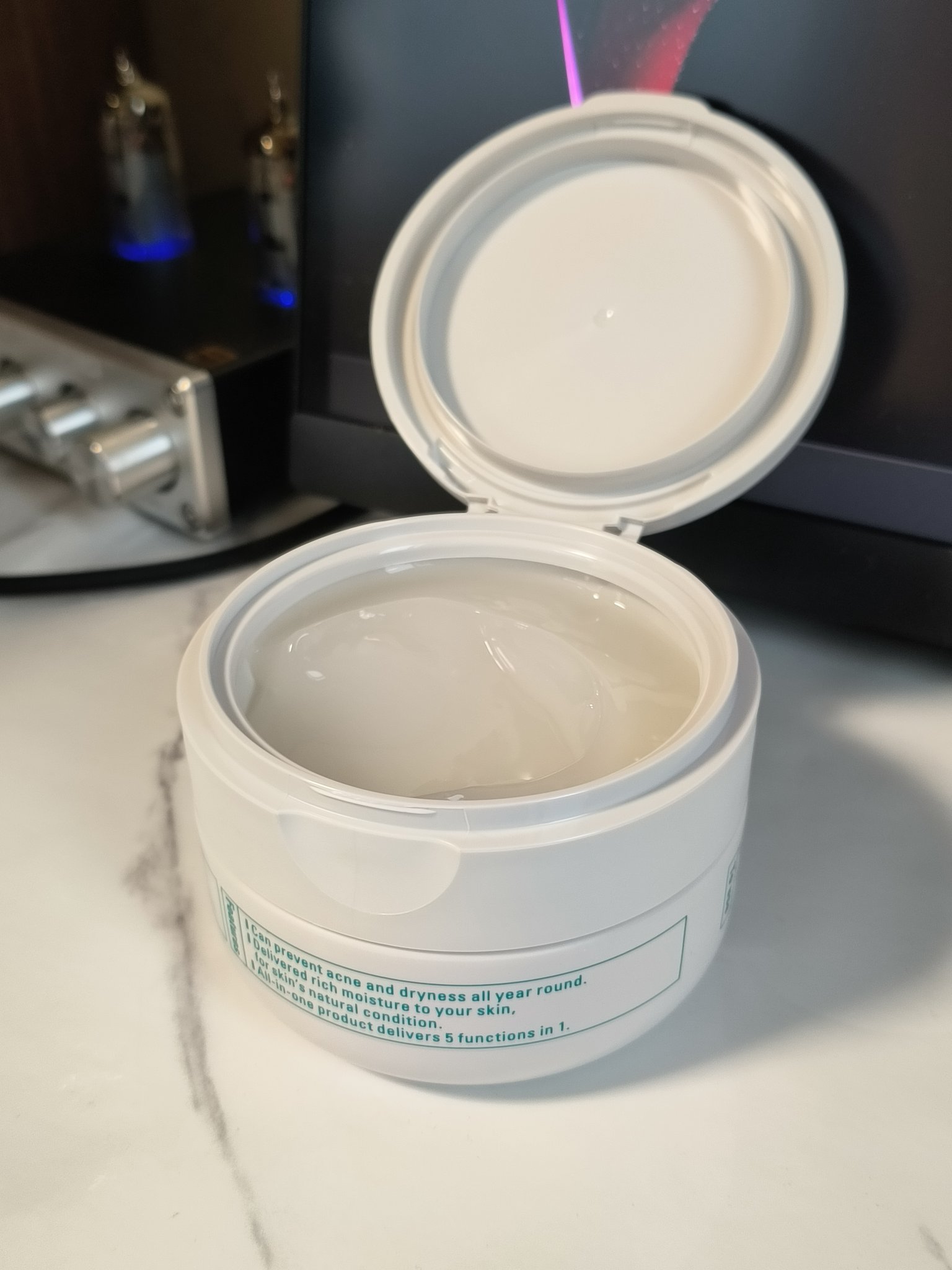 ウーノ　アクネケア パーフェクションジェル　　　ｆＡ  （医薬部外品）/UNO/オールインワン化粧品を使ったクチコミ（3枚目）