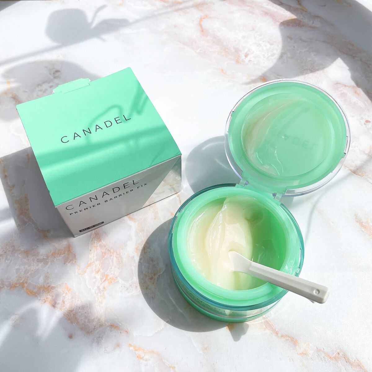 プレミアバリアフィックス /CANADEL/オールインワン化粧品を使ったクチコミ(2枚目)