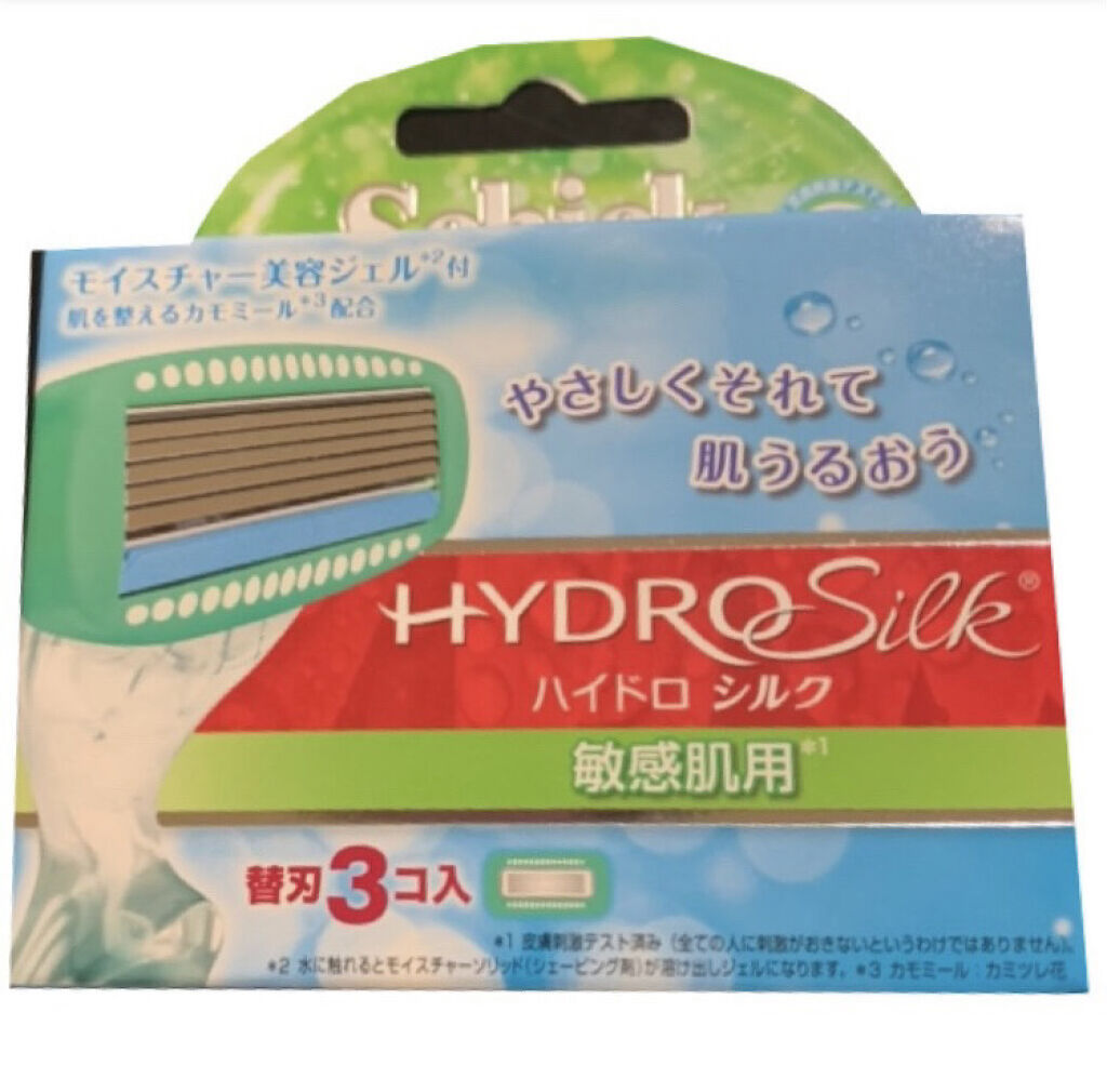 ハイドロシルク 敏感肌用 ホルダー （刃付き＋替刃１コ）/ハイドロシルク/シェーバーを使ったクチコミ（3枚目）