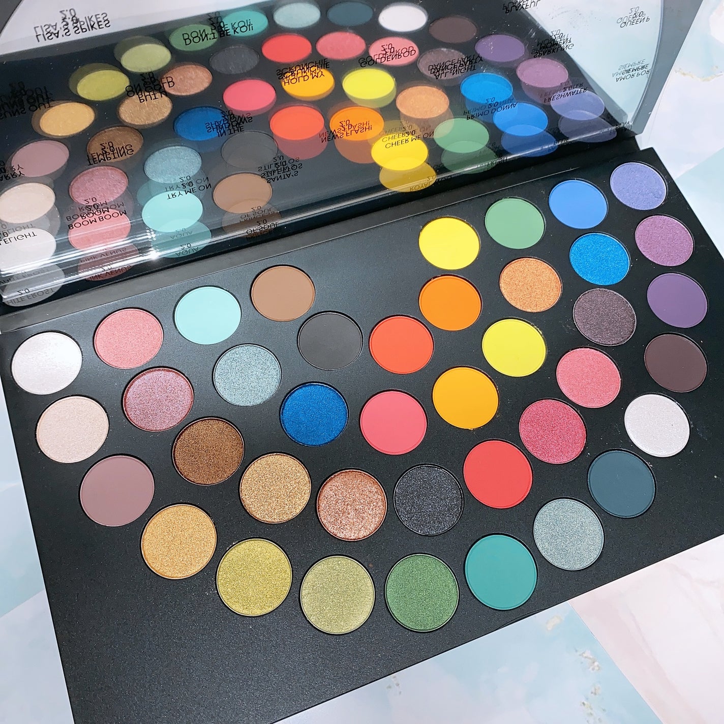 スモール アイシャドウ/M・A・C/単色アイシャドウを使ったクチコミ(4枚目)