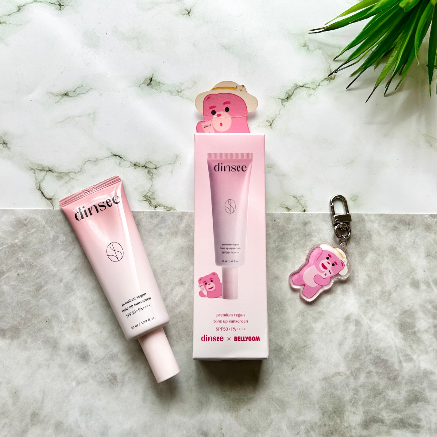 プレミ アムビーガン トーンアップ日焼け止め SPF50+PA++++/dinsee/日焼け止めミルクを使ったクチコミ(2枚目)