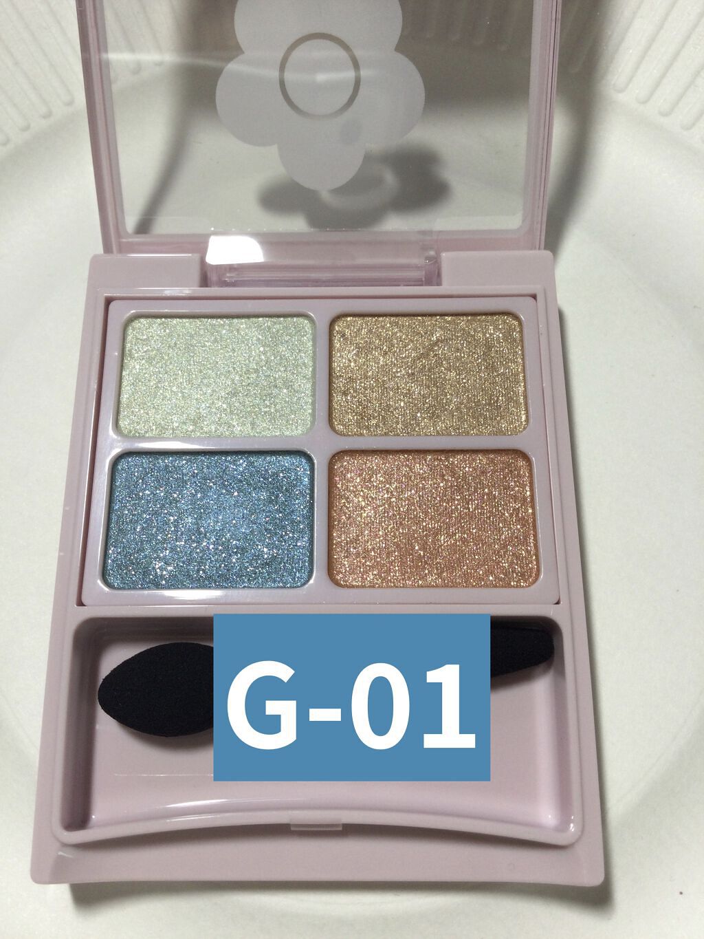 デイジードール アイカラー パレット G-01 アッシュミント/DAISY DOLL by MARY QUANT/アイシャドウパレットを使ったクチコミ（2枚目）