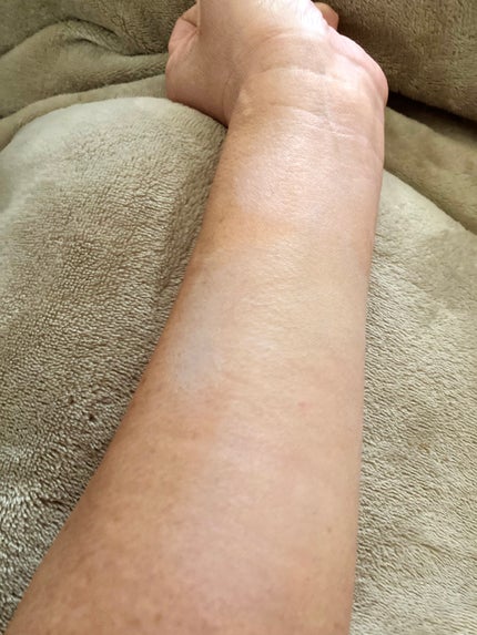 スキンカラーコントロールベース/KATE/化粧下地を使ったクチコミ(2枚目)