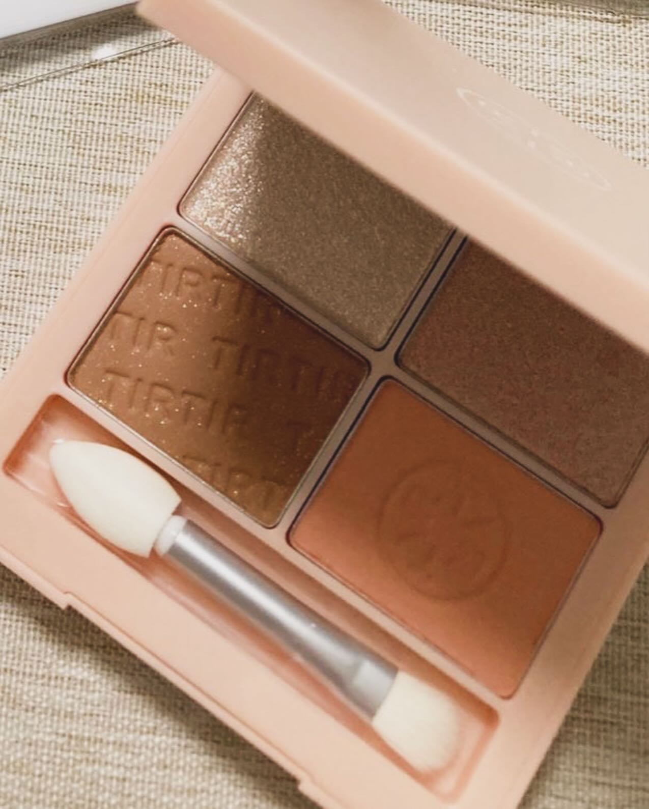 ミルキー メロウ シャドウ 02 ピーチ/TIRTIR(ティルティル)/アイシャドウパレットを使ったクチコミ（3枚目）