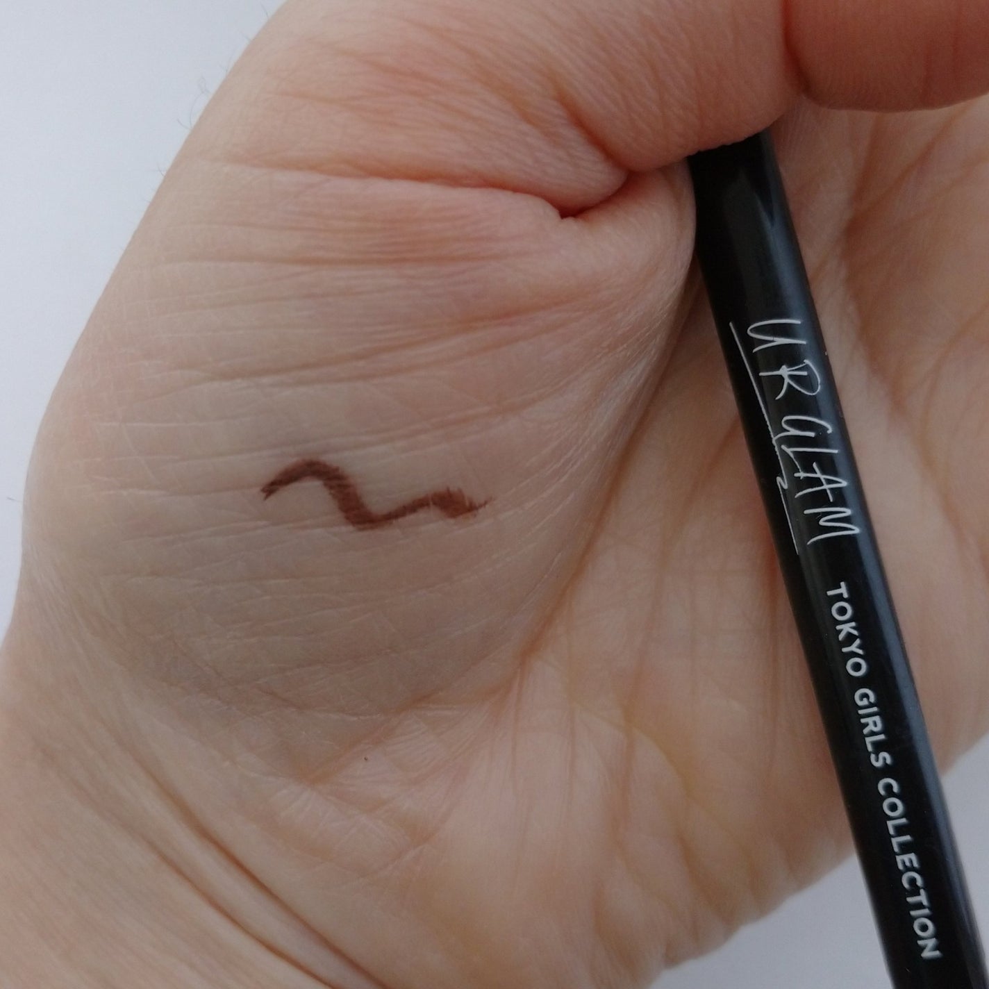 UR GLAM GEL EYELINER/U R GLAM/ジェルアイライナーを使ったクチコミ(3枚目)