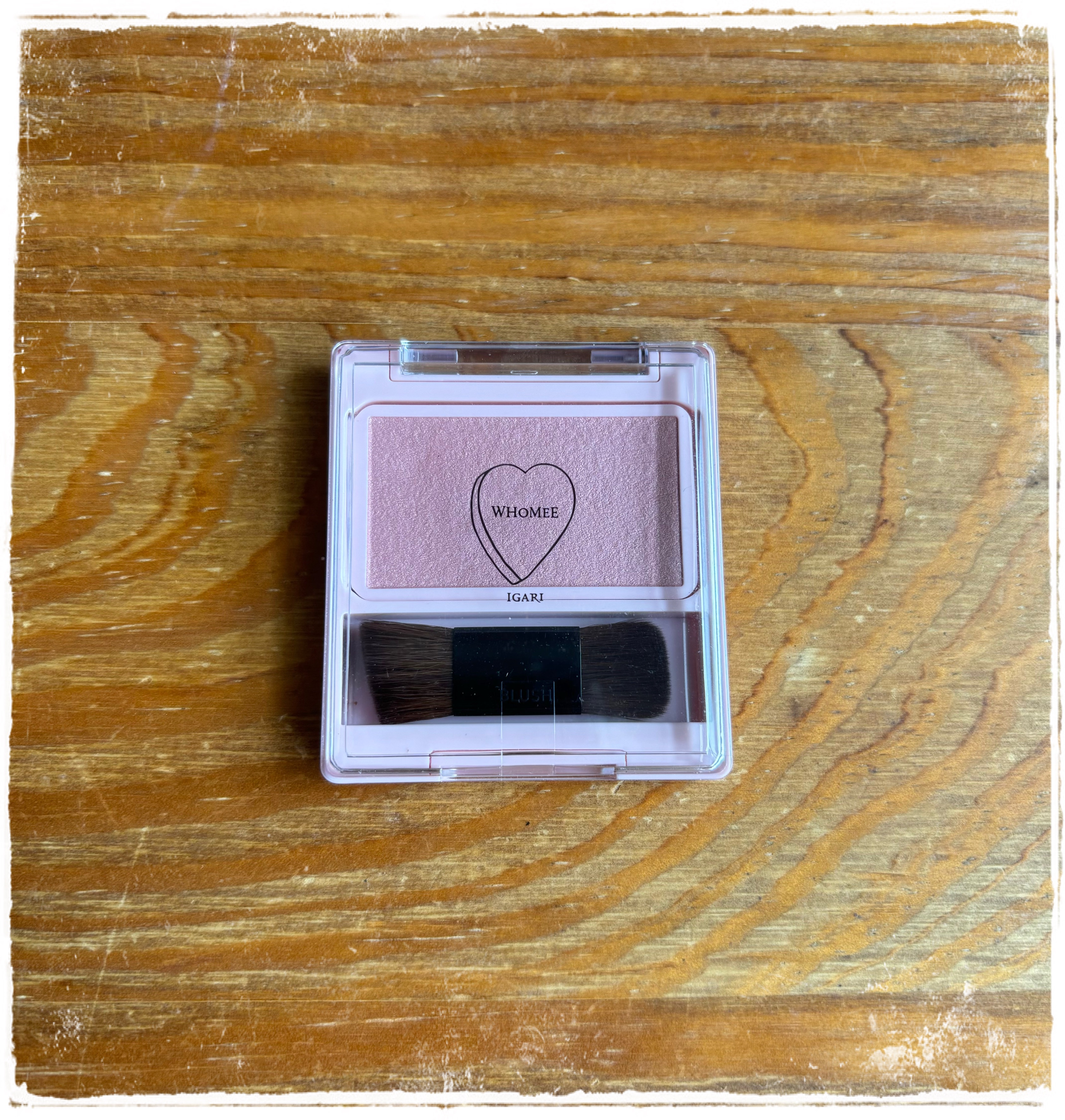 フーミー シングルブラッシュ エリカピンク/WHOMEE/パウダーチークを使ったクチコミ（1枚目）