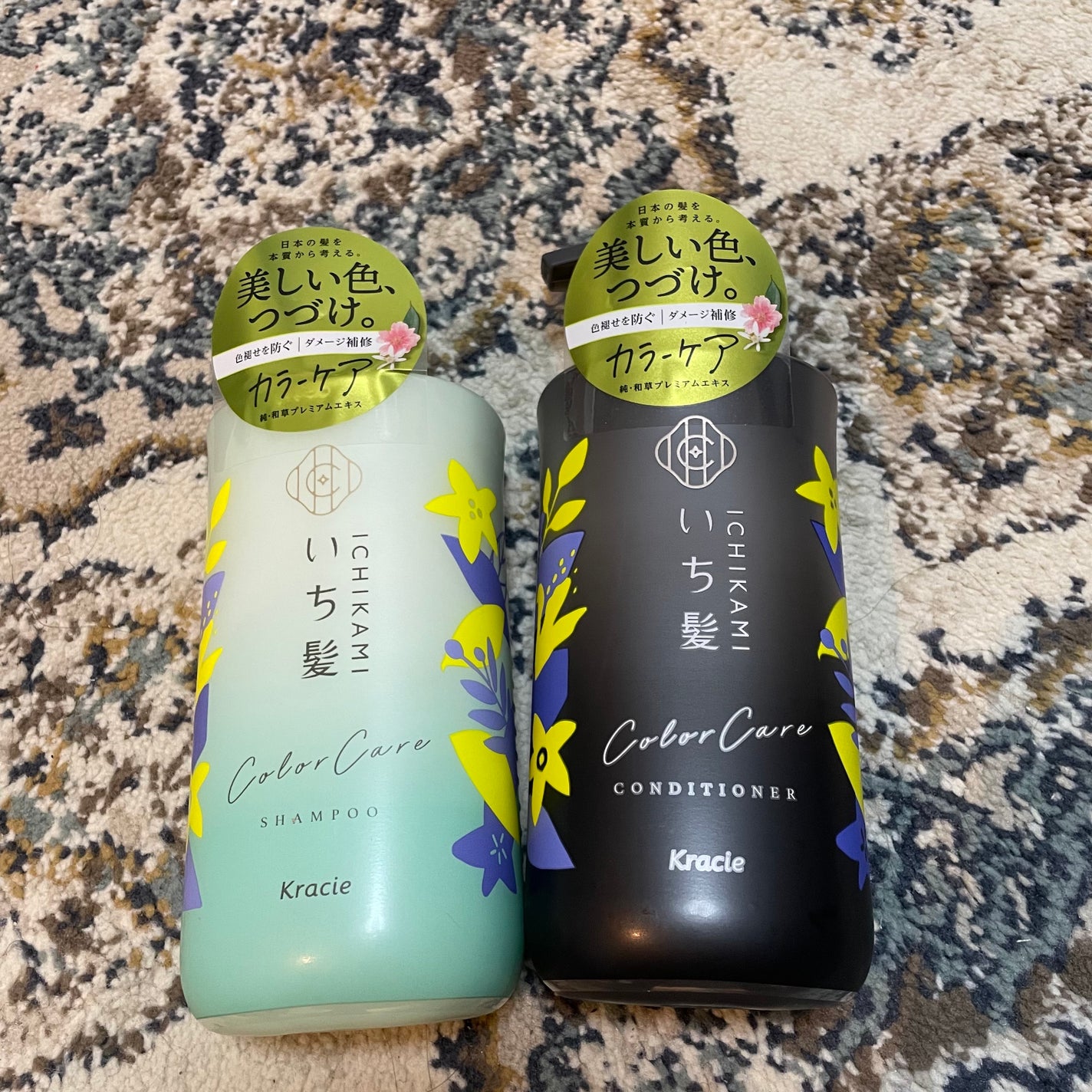 カラーケア&ベーストリートメント in シャンプー/コンディショナー/いち髪/市販シャンプーを使ったクチコミ(1枚目)