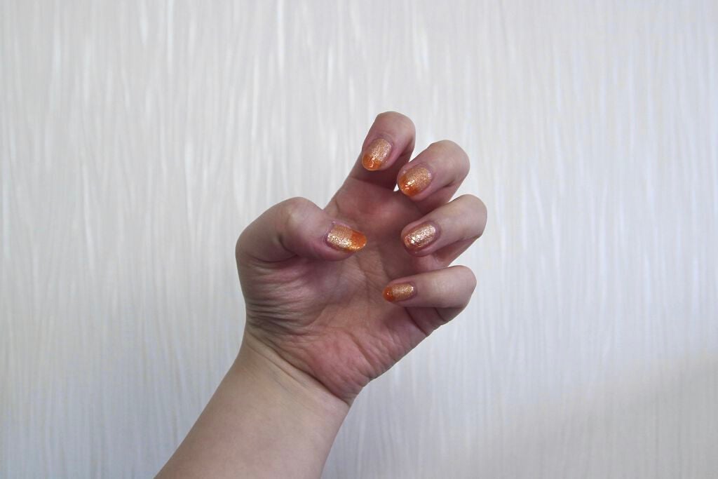 ネイルホリック フローズンシュガー/ネイルホリック/マニキュアを使ったクチコミ(2枚目)