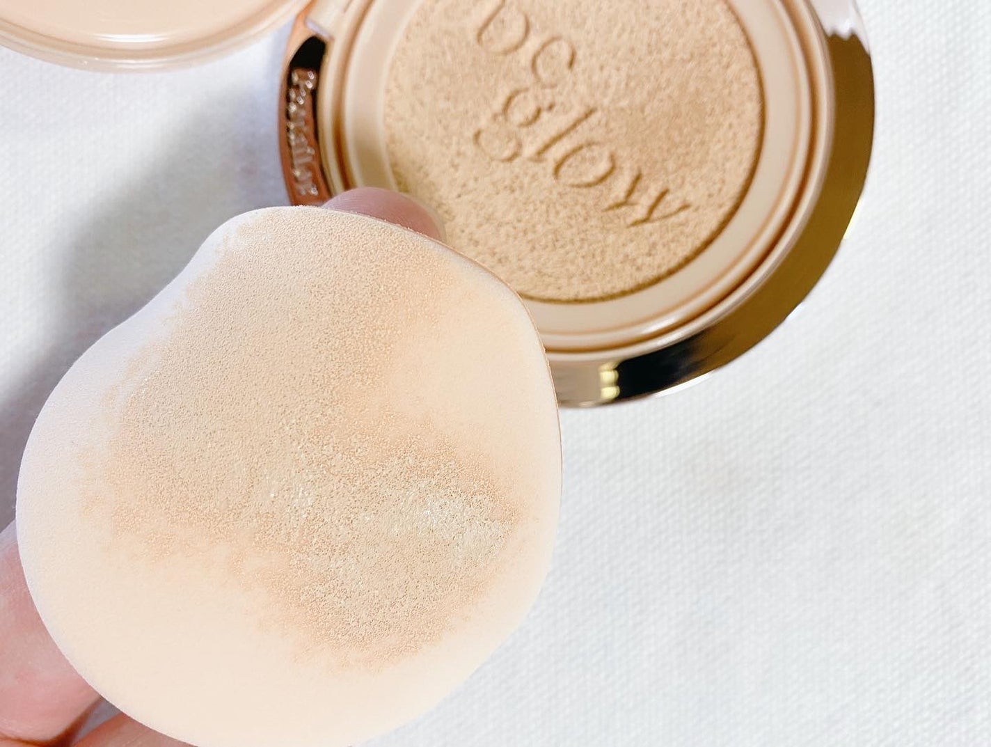 プロテーラービーグロウクッション ニュークラス/espoir/クッションファンデーションを使ったクチコミ(3枚目)