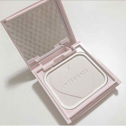 すっぴんメイカー CCパウダー/インテグレート/プレストパウダーを使ったクチコミ(2枚目)