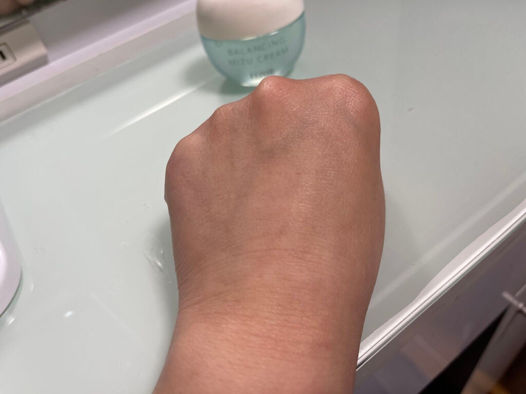 エリクシール ルフレ バランシング みずクリーム/エリクシール/フェイスクリームを使ったクチコミ(7枚目)
