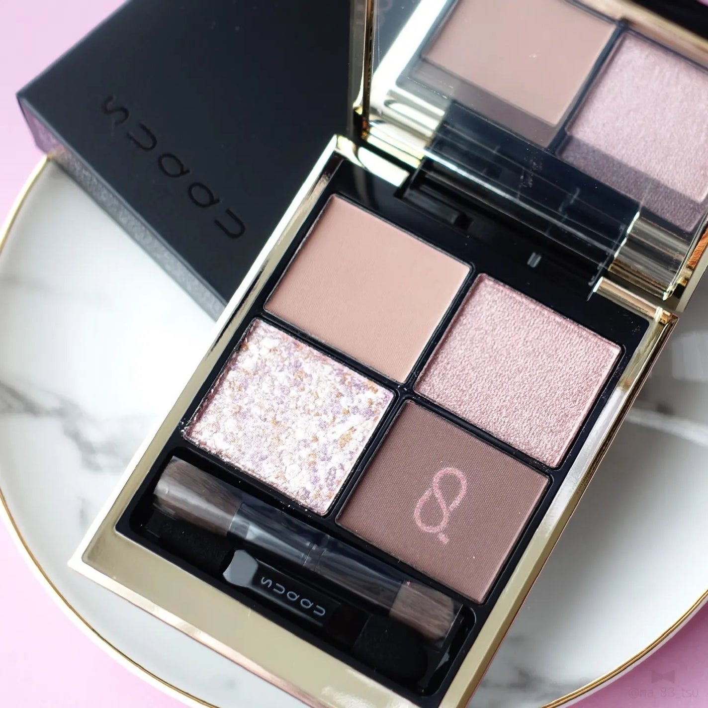 シグニチャー カラー アイズ/SUQQU/アイシャドウパレットを使ったクチコミ(1枚目)