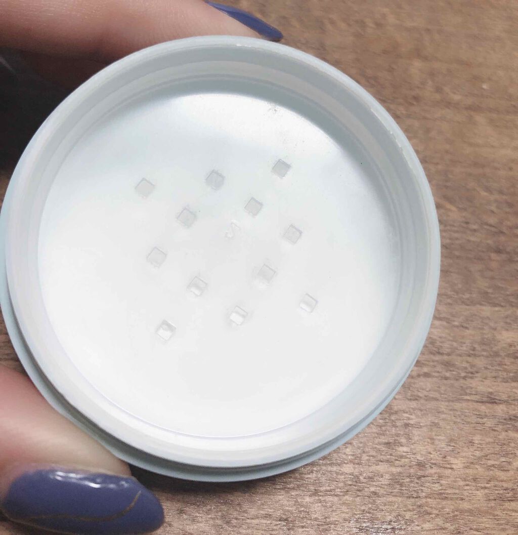 ノーセバム ミネラルパウダー/innisfree/ルースパウダーを使ったクチコミ（2枚目）