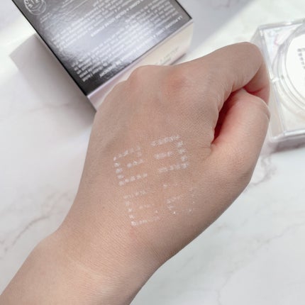 ããªãºã ã»ãªãŒãã«/GIVENCHY/ã«ãŒã¹ããŠããŒã䜿ã£ãã¯ãã³ãïŒ5æç®ïŒ