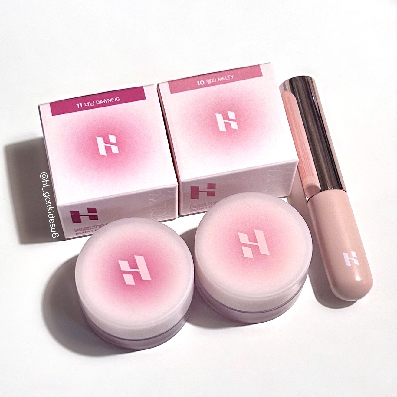 フィー フィンガーライク シリコン リップブラシ/fwee/メイクブラシを使ったクチコミ（1枚目）