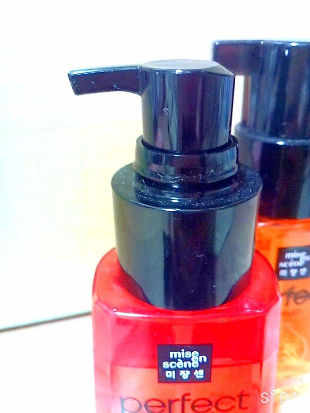 パーフェクト セラム ローズエディション/miseenscene/ヘアオイルを使ったクチコミ（2枚目）