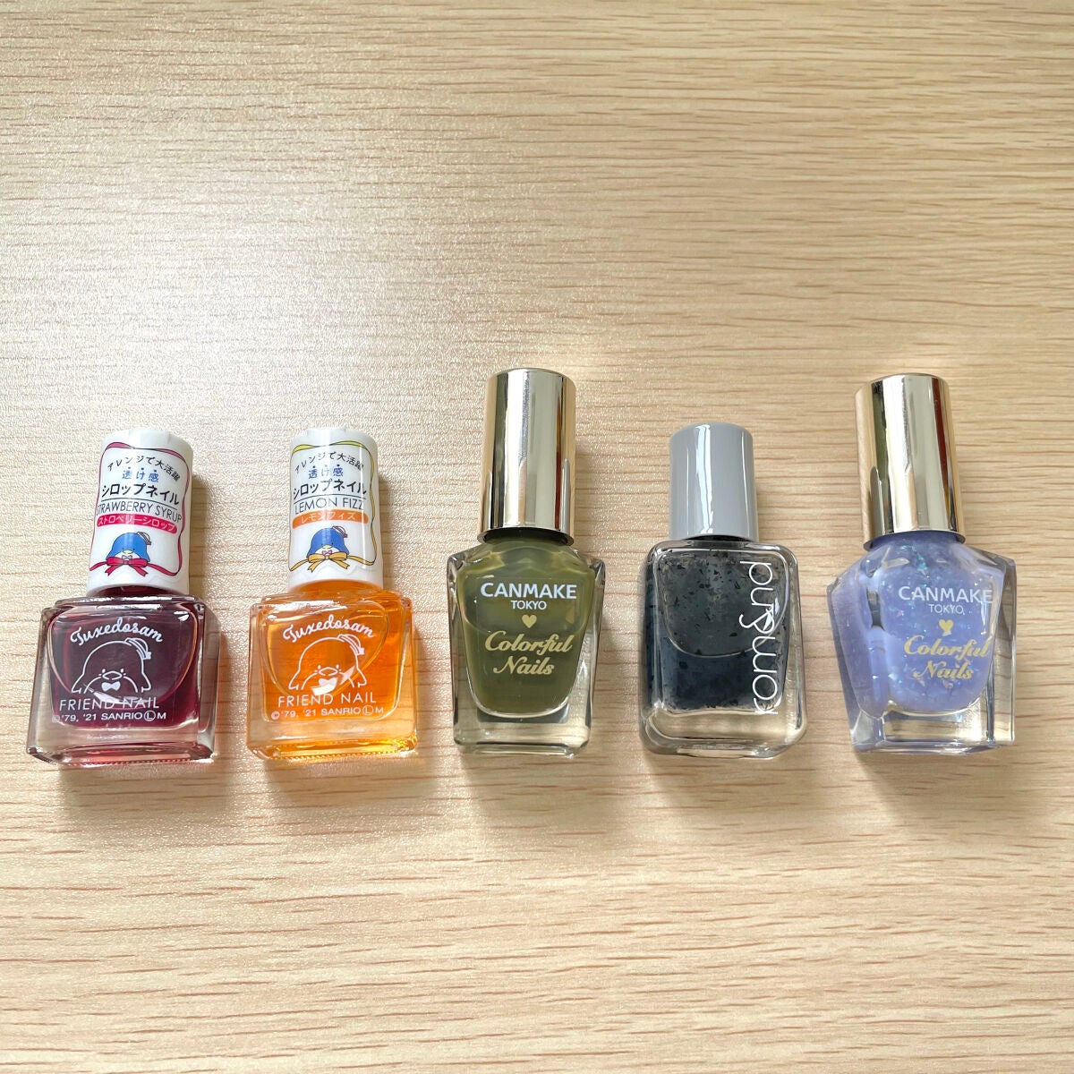 カラフルネイルズ/キャンメイク/マニキュアを使ったクチコミ(2枚目)