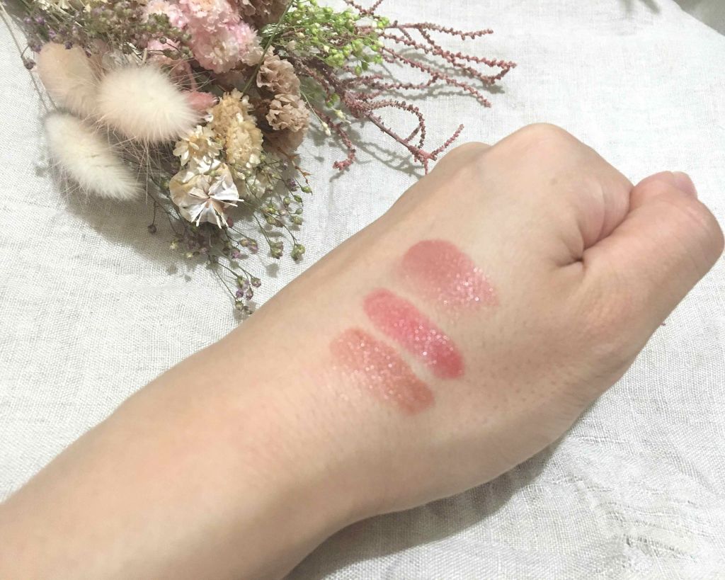 ラスティンググロスリップ/CEZANNE/口紅を使ったクチコミ(2枚目)