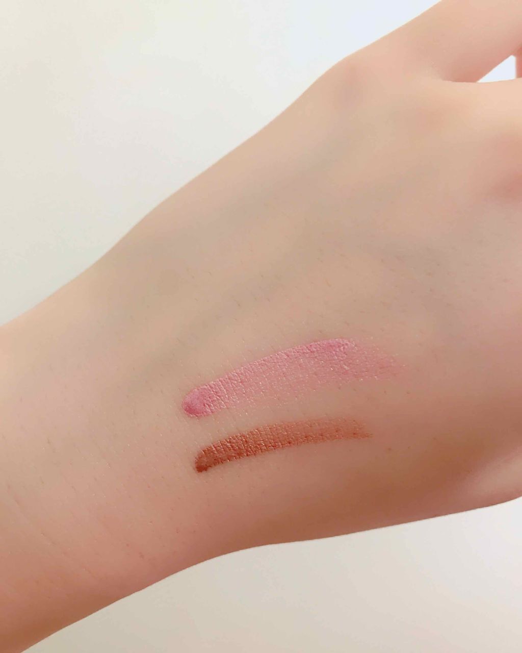 グロウ アイヴェール/ESPRIQUE/リキッドアイシャドウを使ったクチコミ（2枚目）