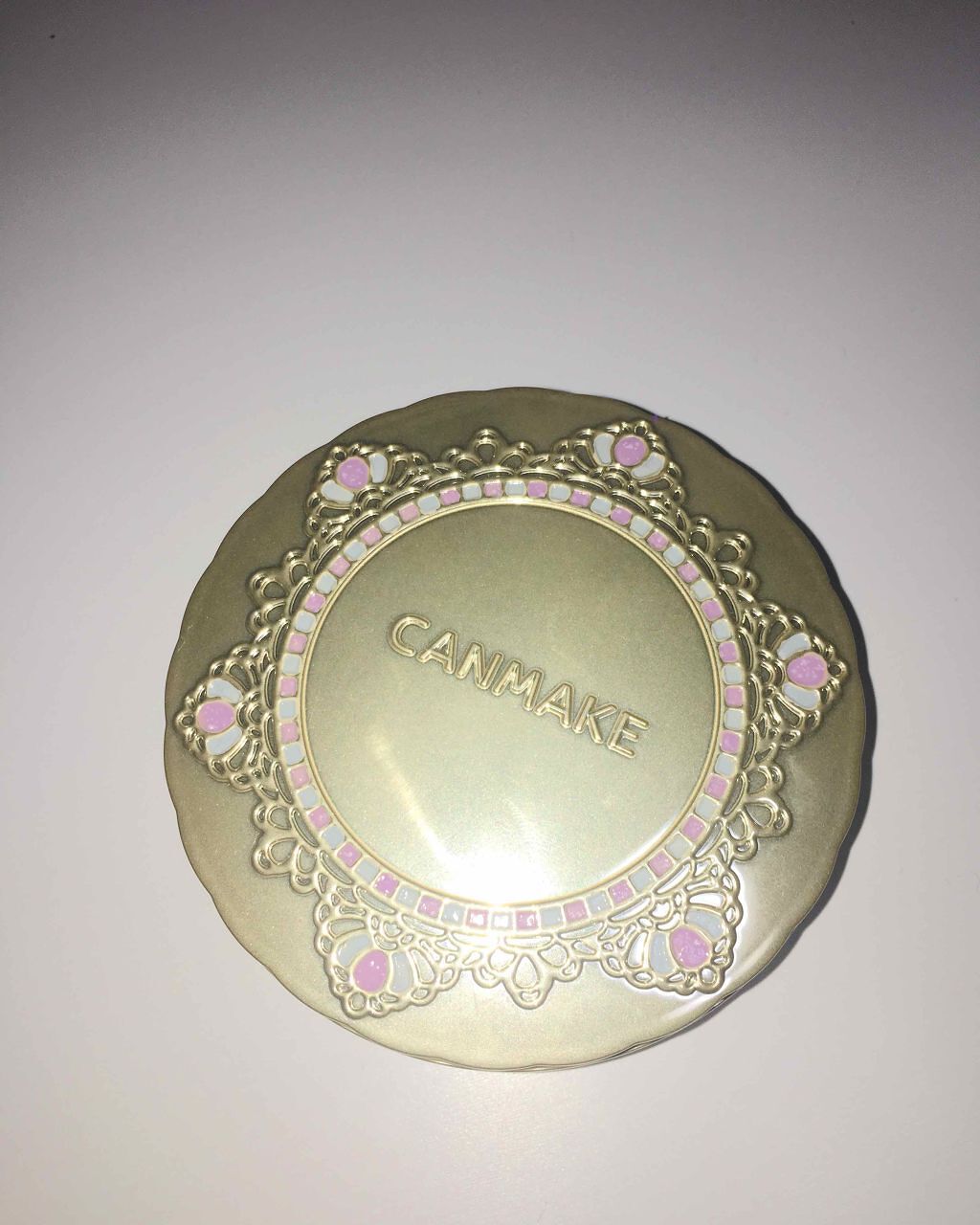 【旧品】マシュマロフィニッシュパウダー/キャンメイク/プレストパウダーを使ったクチコミ(1枚目)