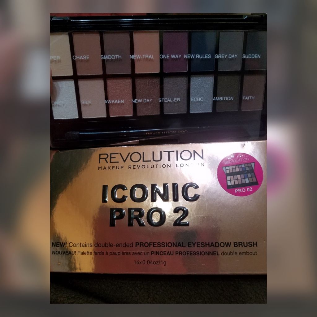 Iconic Pro 2 Palette/MAKEUP REVOLUTION/アイシャドウパレットを使ったクチコミ(1枚目)