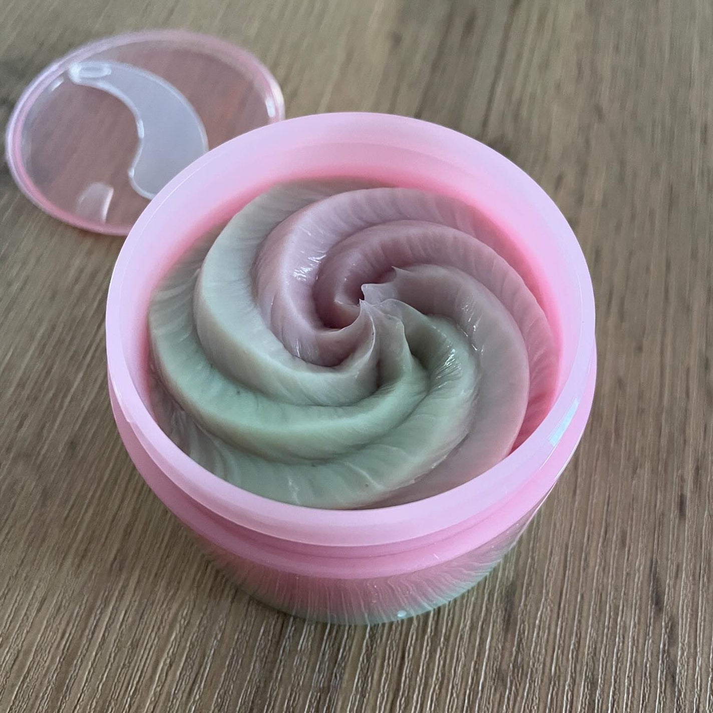 ピンクアロエメレンゲクレンザー/APRILSKIN/その他洗顔料を使ったクチコミ(2枚目)