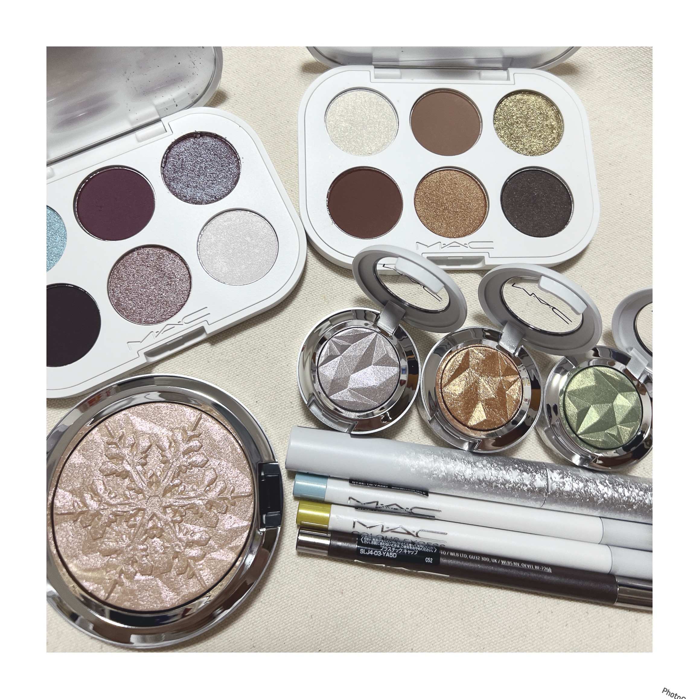 スパークラー アイシャドウ ジングル ティングル/M・A・C/単色アイシャドウを使ったクチコミ（2枚目）