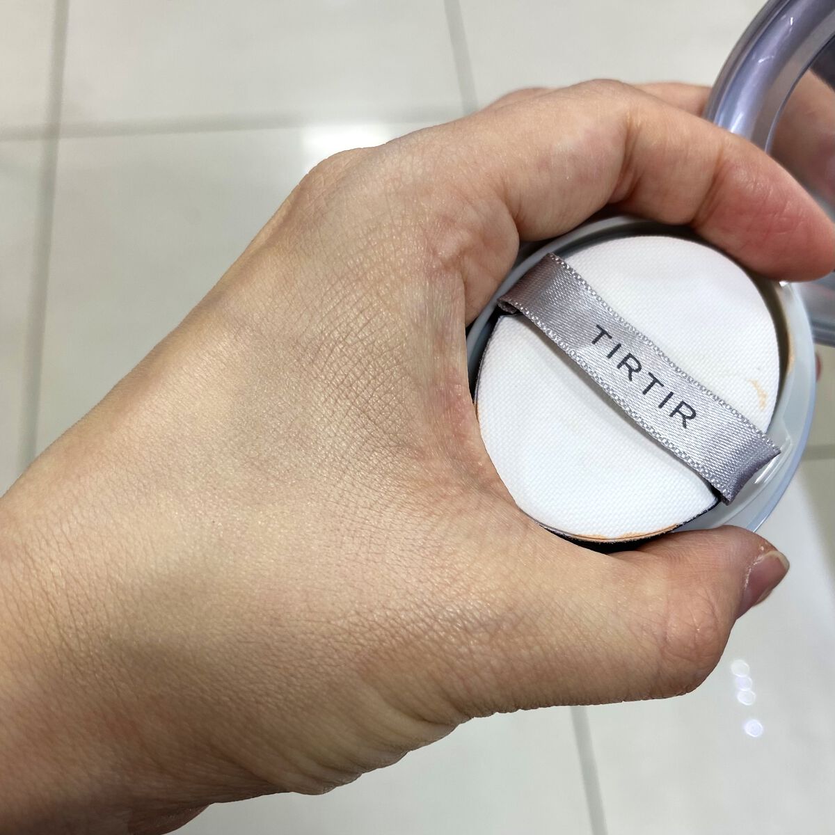 マスクフィットオーラクッション 17C ポーセリン(PORCELAIN)(ミニ)/TIRTIR(ティルティル)/クッションファンデーションを使ったクチコミ（3枚目）