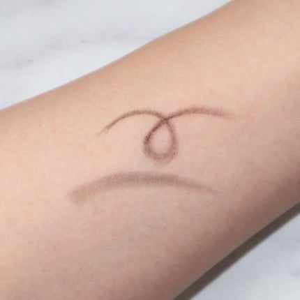 ファッションブロウ スリム アンド ソフト/MAYBELLINE NEW YORK/アイブロウペンシルを使ったクチコミ(4枚目)