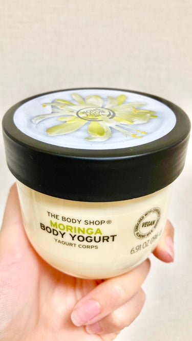  初のモリンガ！



THE BODY SHOP

ボディヨーグルト モリンガ



どんな香りが知らずに買ったんですが、

南国のお花って感じです！w


ボディヨーグルトも初ですが、

なめらかで伸ばしやすくていいですね！👌


夏の保湿によさそう！


の画像 その0