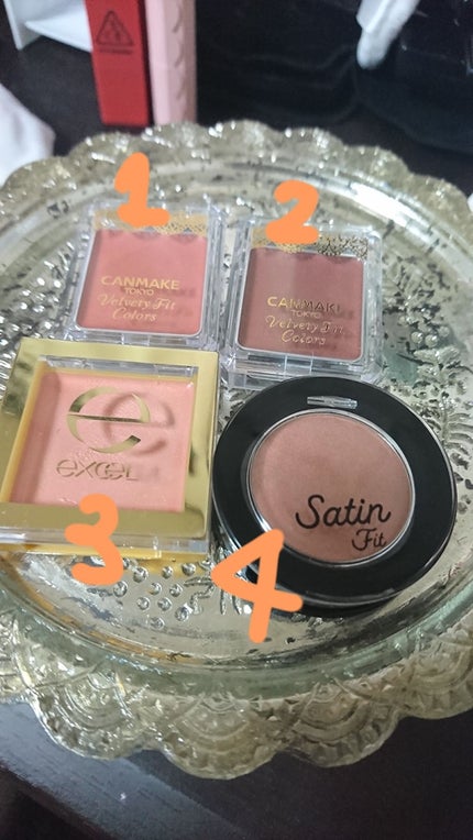 ベルベッティフィットカラーズ/キャンメイク/ジェル・クリームアイシャドウを使ったクチコミ(1枚目)