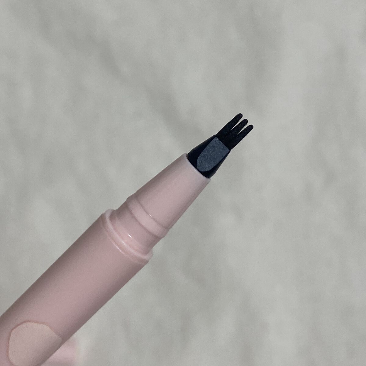 仕込みアイライナー  05 共存グレー/Fujiko/リキッドアイライナーを使ったクチコミ（3枚目）