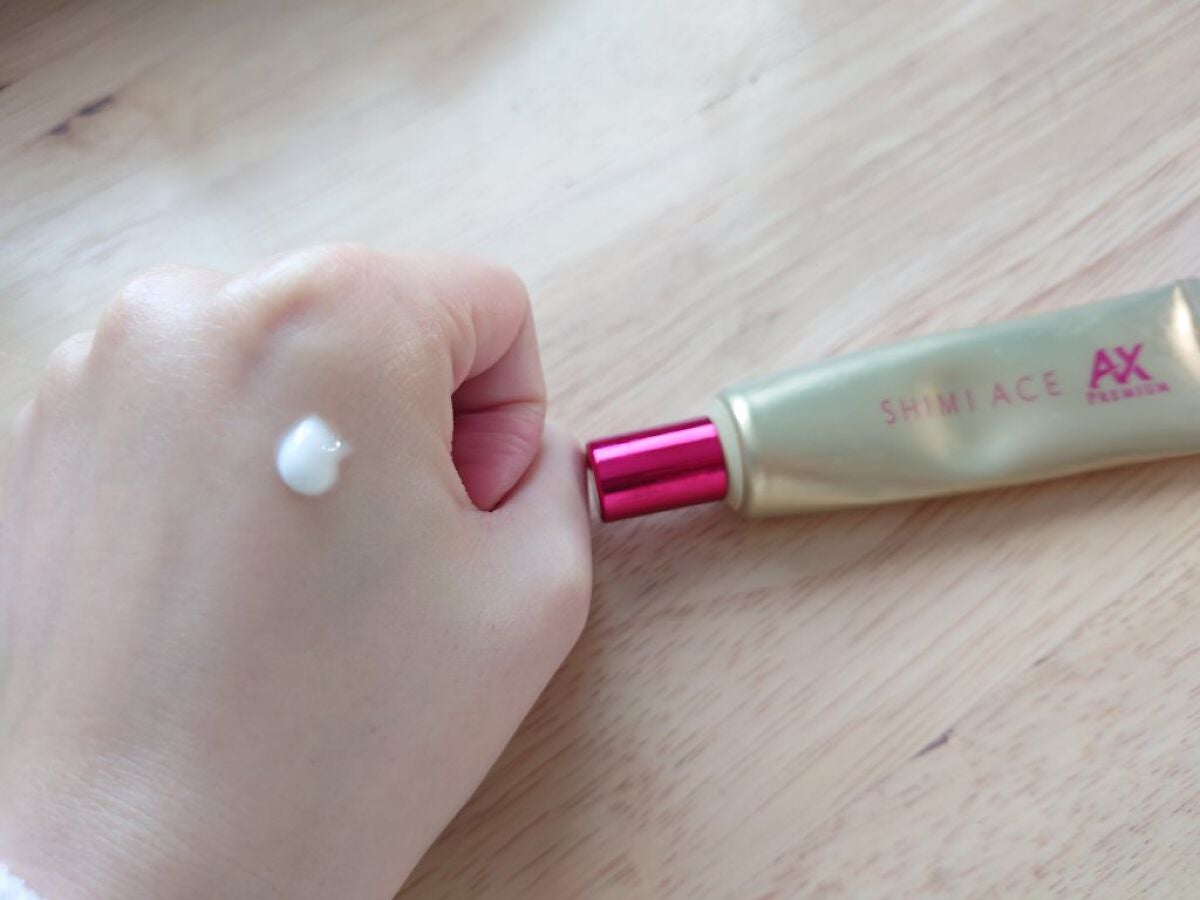 薬用シミエースAX Premium/シミエース/フェイスクリームを使ったクチコミ(2枚目)