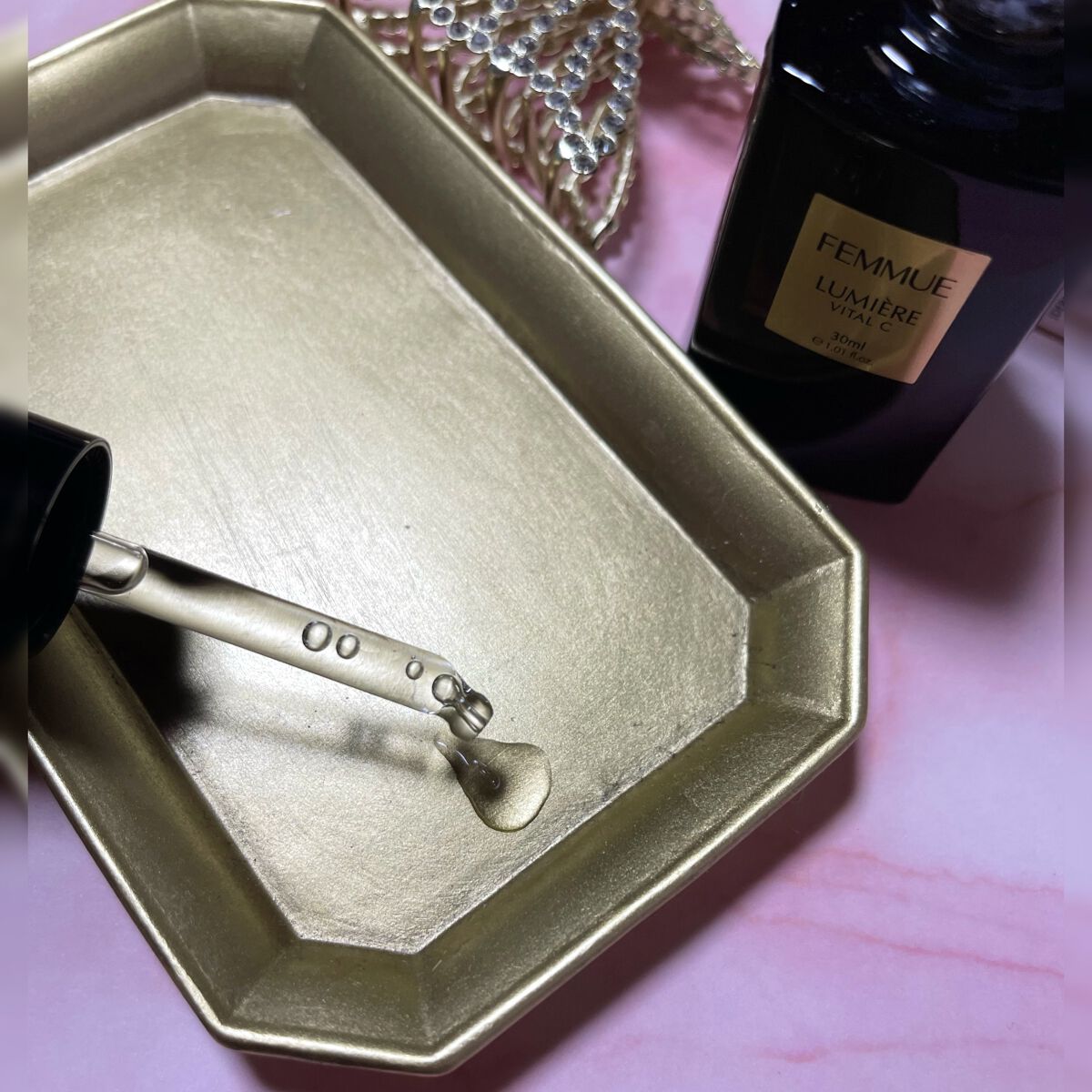 ルミエール ヴァイタルC/FEMMUE/ブースター・導入液を使ったクチコミ（3枚目）