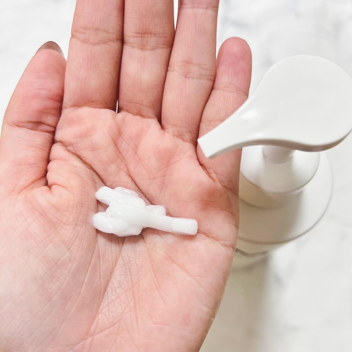 エムボディクリーム/M body cream/ボディクリームを使ったクチコミ（2枚目）