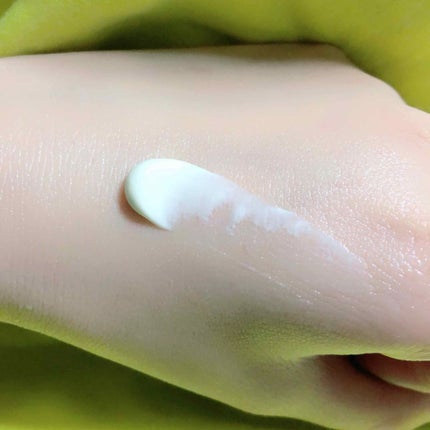 エクストラUV ハイライトジェル/アリィー/日焼け止めジェルを使ったクチコミ(4枚目)