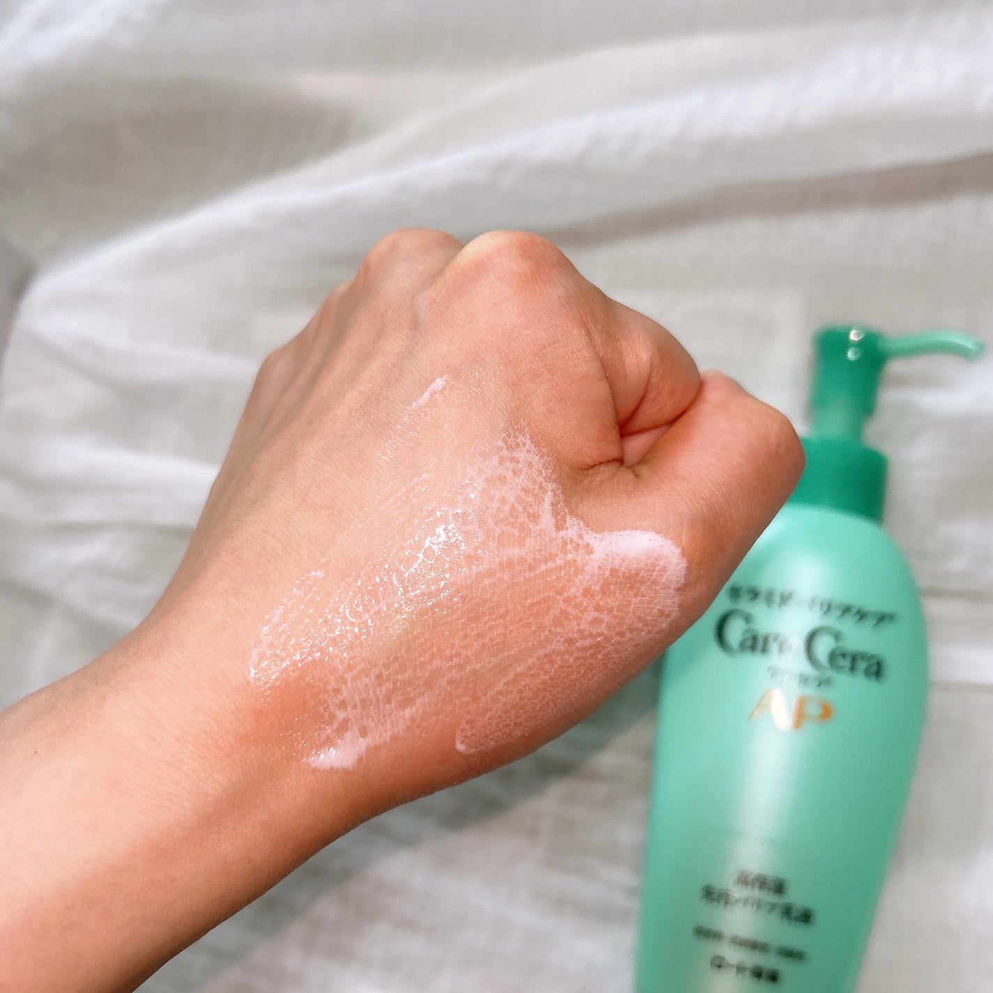 ケアセラ AP高保湿先行バリア乳液/ケアセラ/乳液を使ったクチコミ(4枚目)