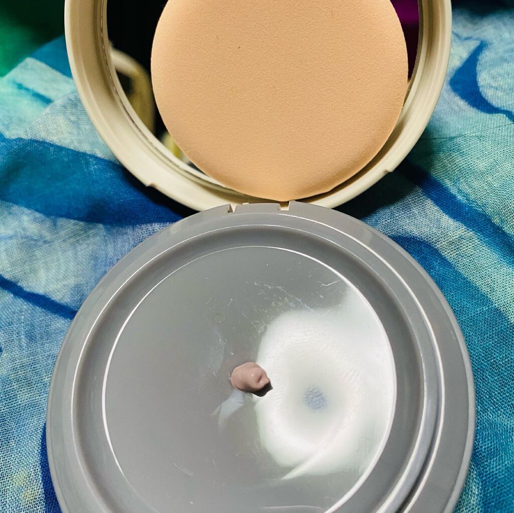 pikopiko on LIPS 「sirocos_official様よりカラーグローファンデーシ..」(2枚目)