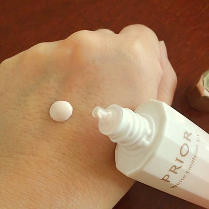 高保湿 おしろい美白乳液/プリオール/乳液を使ったクチコミ(7枚目)