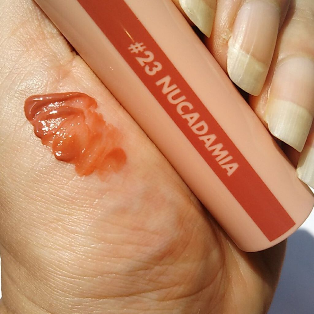 ジューシーラスティングティント/rom&nd/リップティントを使ったクチコミ(2枚目)