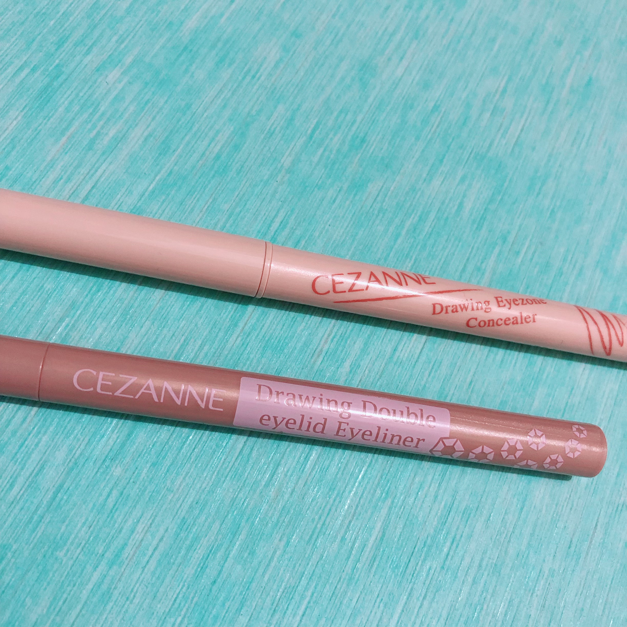 描くアイゾーンコンシーラー/CEZANNE/ペンシルコンシーラーを使ったクチコミ（1枚目）