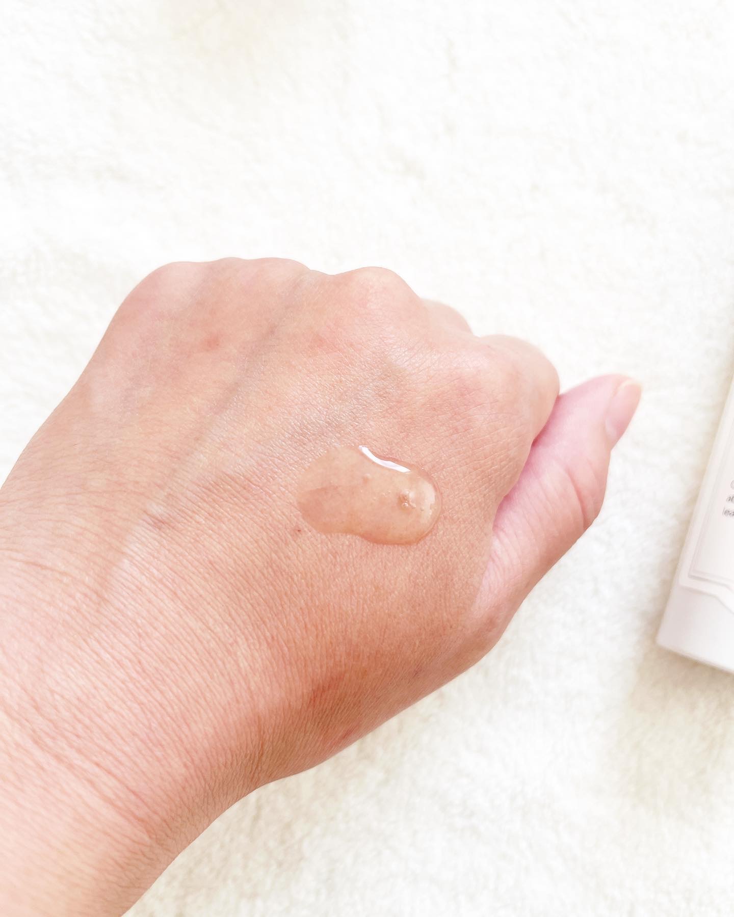 フレッシュリージュースドビタミンチャージングセラム(30ml)/Klairs/美容液を使ったクチコミ（3枚目）