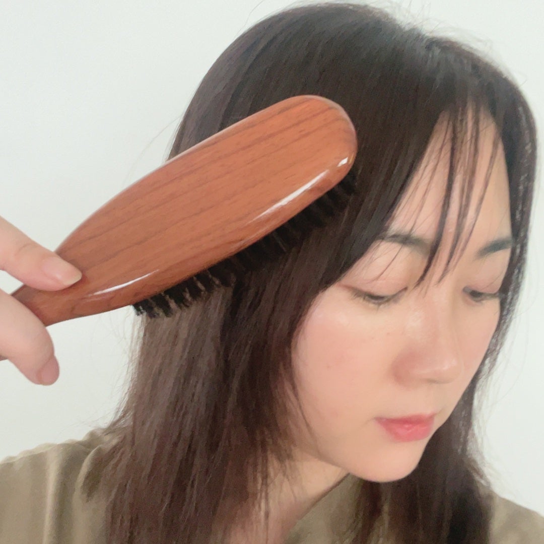 ミディアムブリッスルヘアブラシ/G.B.KENT/ヘアブラシを使ったクチコミ(3枚目)