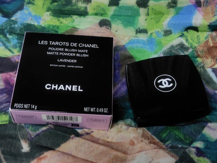 限定パウダーチーク】レ タロット ドゥ シャネル |CHANELの 限定パウダーチーク】レ タロット ドゥ シャネル |CHANELの
