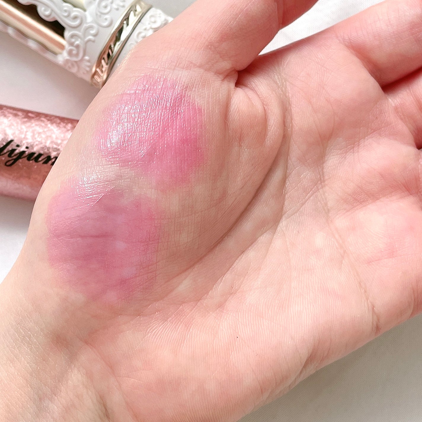 フラワーリップ 日本限定ピンクゴールドモデル/Kailijumei/口紅を使ったクチコミ(6枚目)