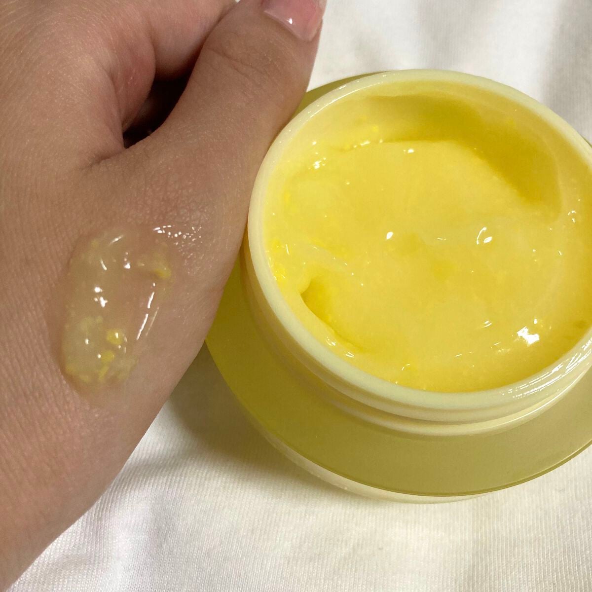 月光ゆず睡眠パック(旧バージョン)/HANYUL(ハンユル)/フェイスクリームを使ったクチコミ(2枚目)